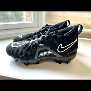 Great Condition! Nike Alpha Menace Shark 3 Football/Lacrosse Cleats 6.5 men/kids